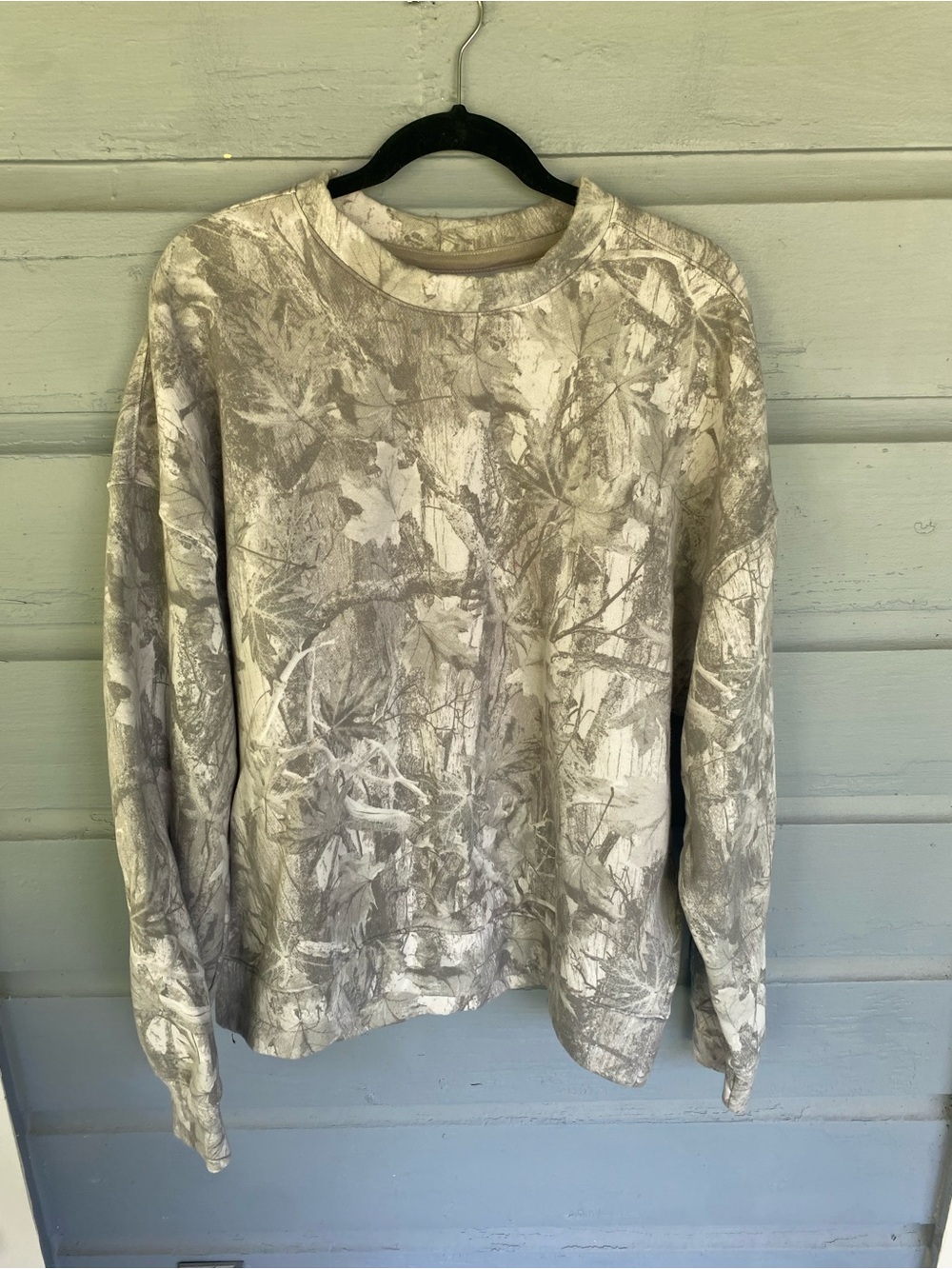 Hollister boxy crew neck sweat top in camo XL